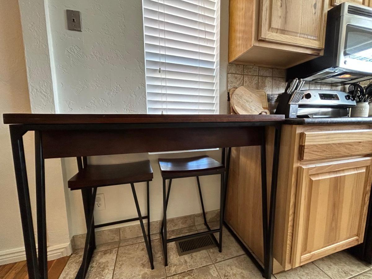 Home Sweet Idahome, Feels Like Home With All The Decor You Wish You Could Afford King Bed In Master, Fully Fenced Dog Friendly Yard, A Few Blocks From Bsu And Downtown Boise, Your Perfect Stay! Extérieur photo